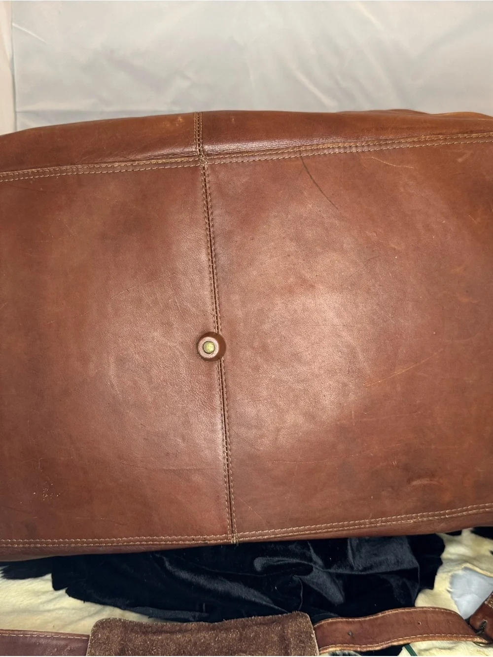 Harold's Country Cognac Brown Leather Duffel Bag